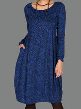 Load image into Gallery viewer, Print Round Neck Midi Dress