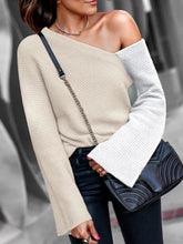 Load image into Gallery viewer, Fashion Simple Color Matching Long Sleeve Sweater