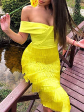 Load image into Gallery viewer, Fashion Sexy One-shoulder Fringed Midi Dress