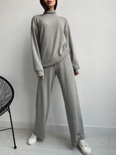 Load image into Gallery viewer, Solid Color Knit Two-Piece Suit