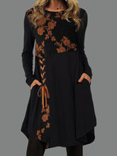 Load image into Gallery viewer, Strapped Print Midi Dress
