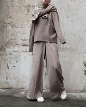 Load image into Gallery viewer, Loose Knit Top Silk Pants Two-piece Suit