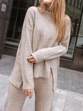 Load image into Gallery viewer, High Collar Irregular Hem Knitting Two-Piece Suit