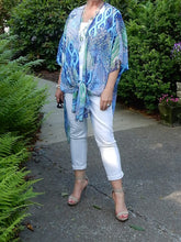 Load image into Gallery viewer, Women'S Fashion Leisure Vacation Style Printed Cloak Three-Piece Suit