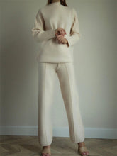 Load image into Gallery viewer, Elegant Solid Color Women'S Knitted Suit