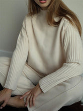 Load image into Gallery viewer, Elegant Solid Color Women'S Knitted Suit