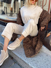 Load image into Gallery viewer, Elegant Stitching Knitting Two-Piece Suit