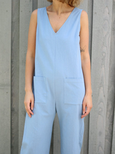 Load image into Gallery viewer, Women's Sleeveless Solid Color Jumpsuit with Pockets
