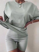 Load image into Gallery viewer, Fashion Short Sleeve Solid Color Casual Two-Piece Suit