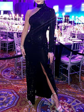 Load image into Gallery viewer, Fashion Sexy One-shoulder Elegant Evening Dress