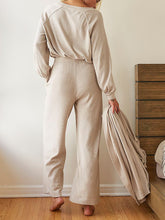 Load image into Gallery viewer, Comfortable Casual Solid Color Knitted Three-Piece Suit