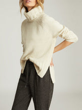 Load image into Gallery viewer, Wool Cashmere Blend Roll Neck Sweater