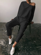 Load image into Gallery viewer, Fashion Casual Round Neck Long Sleeve Solid Color Two-piece Suit