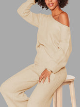 Load image into Gallery viewer, Autumn and Winter Casual Solid Color Knitted Suit