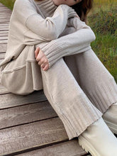 Load image into Gallery viewer, Casual Solid Color Loose Knit Two-piece Suit