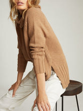 Load image into Gallery viewer, Wool Cashmere Blend Roll Neck Sweater