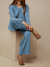 Load image into Gallery viewer, Casual Loose V-neck Long-sleeved Autumn and Winter Suit