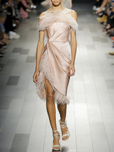 Load image into Gallery viewer, Fashion Sleeveless Feather Elegant Evening Dress