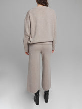 Load image into Gallery viewer, Simple Casual V-Neck Solid Color Women'S Knitted Suit