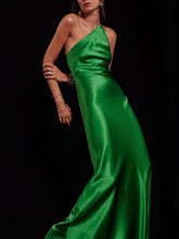 Load image into Gallery viewer, Fashion One-shoulder Elegant Maxi Dress