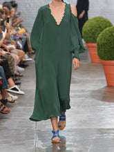 Load image into Gallery viewer, Solid Color Strapless Long Sleeve V-neck Dress