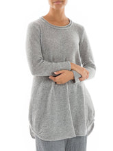 Load image into Gallery viewer, Loose and Comfortable Wool Sweater