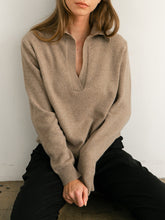 Load image into Gallery viewer, Fashion V-neck Casual Knitted Top