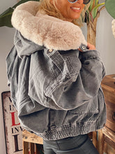 Load image into Gallery viewer, Autumn Winter Fashion Hooded Denim Jacket
