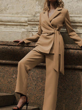 Load image into Gallery viewer, Women's Lapel Solid Color Two-piece Casual Suit