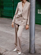 Load image into Gallery viewer, Casual Double Row Loose Ladies Two-piece Suit