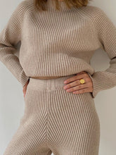 Load image into Gallery viewer, Fashion Casual Knitted Long Sleeve Two-piece Suit