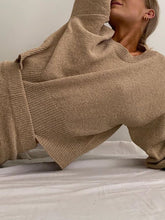 Load image into Gallery viewer, Fashion Casual Solid Color Long Sleeve Round Neck Two-piece Suit