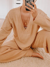 Load image into Gallery viewer, Women&#39;S Casual V-Neck Long-Sleeved Knitted Suit
