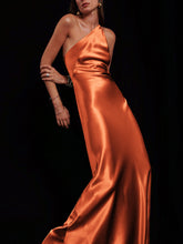 Load image into Gallery viewer, Fashion One-shoulder Elegant Maxi Dress
