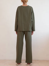 Load image into Gallery viewer, Casual Simple Loose Round Neck Long Sleeve Top Pants Set
