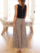 Load image into Gallery viewer, Fashion Casual Leopard Print Two-piece Suit
