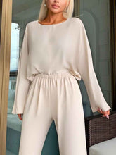 Load image into Gallery viewer, Comfortable Round Neck Loose Casual Two-piece Suit
