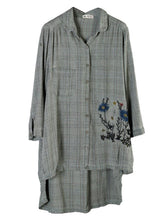 Load image into Gallery viewer, Retro Literary And Casual Check Print Blouse

