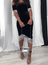 Load image into Gallery viewer, Fashion Elegant One-shoulder Tassel Evening Dress
