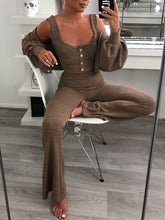 Load image into Gallery viewer, Fashion Knitted Casual Loose Three-piece Suit
