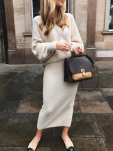 Load image into Gallery viewer, Fashion Solid Color Casual Comfortable Women'S Knitted Suit Skirt
