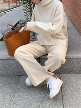 Load image into Gallery viewer, Simple High Collar Solid Color Women'S Knitted Two-Piece Suit
