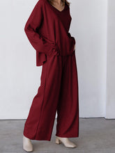 Load image into Gallery viewer, V-Neck Knitted Long Sleeve Loose Pants Suit
