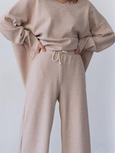 Load image into Gallery viewer, V-Neck Knitted Long Sleeve Loose Pants Suit
