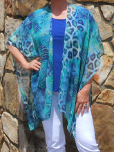 Load image into Gallery viewer, Leisure Printed Holiday Style Loose Three-Piece Suit
