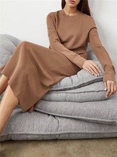 Load image into Gallery viewer, Simple Temperament Knitted Women'S Long Sleeve Dress
