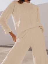 Load image into Gallery viewer, Women'S Casual Round Neck Contrast Color Knitted Two-Piece Suit
