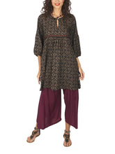 Load image into Gallery viewer, Bohemian V-Neck Print 3/4 Sleeve Blouse
