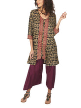 Load image into Gallery viewer, National Irregular Hem Stitching Printing Blouse
