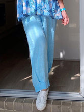 Load image into Gallery viewer, Fashion Leisure Holiday Style Printed V-Neck Two-Piece Suit

